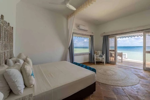 Kenya_ChaleIsland1_Media