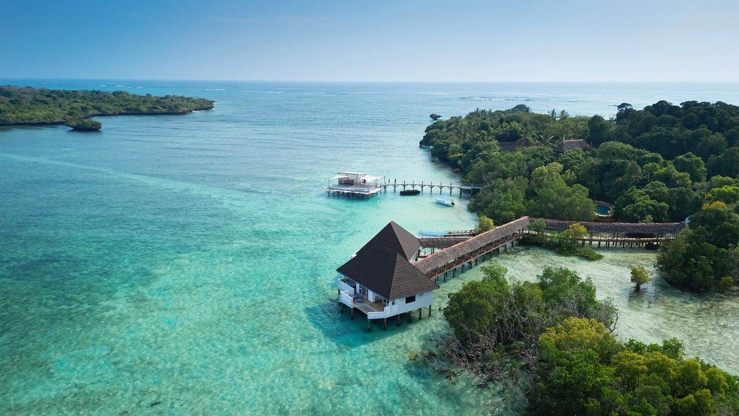 Kenya_Chale_Island_Resort1