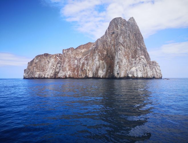 Kicker_Rock