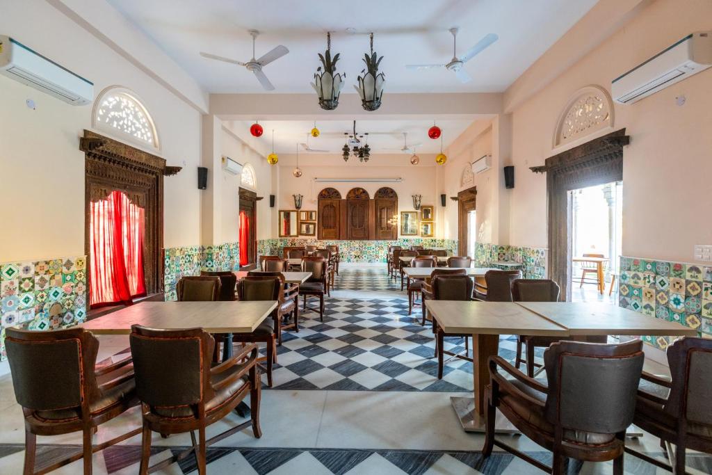 mandawa_vivaana_haveli_11