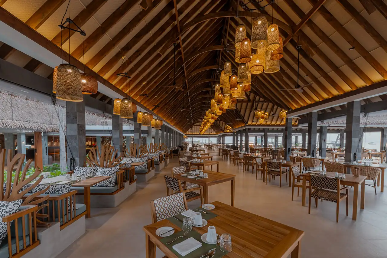 Meyyafushi_Fili_Restaurant