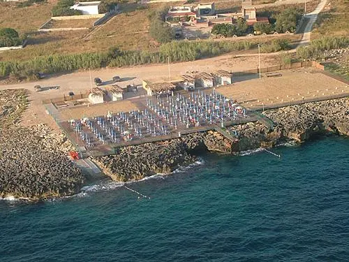 Porto_Selvaggio_Resort_-_spiaggia
