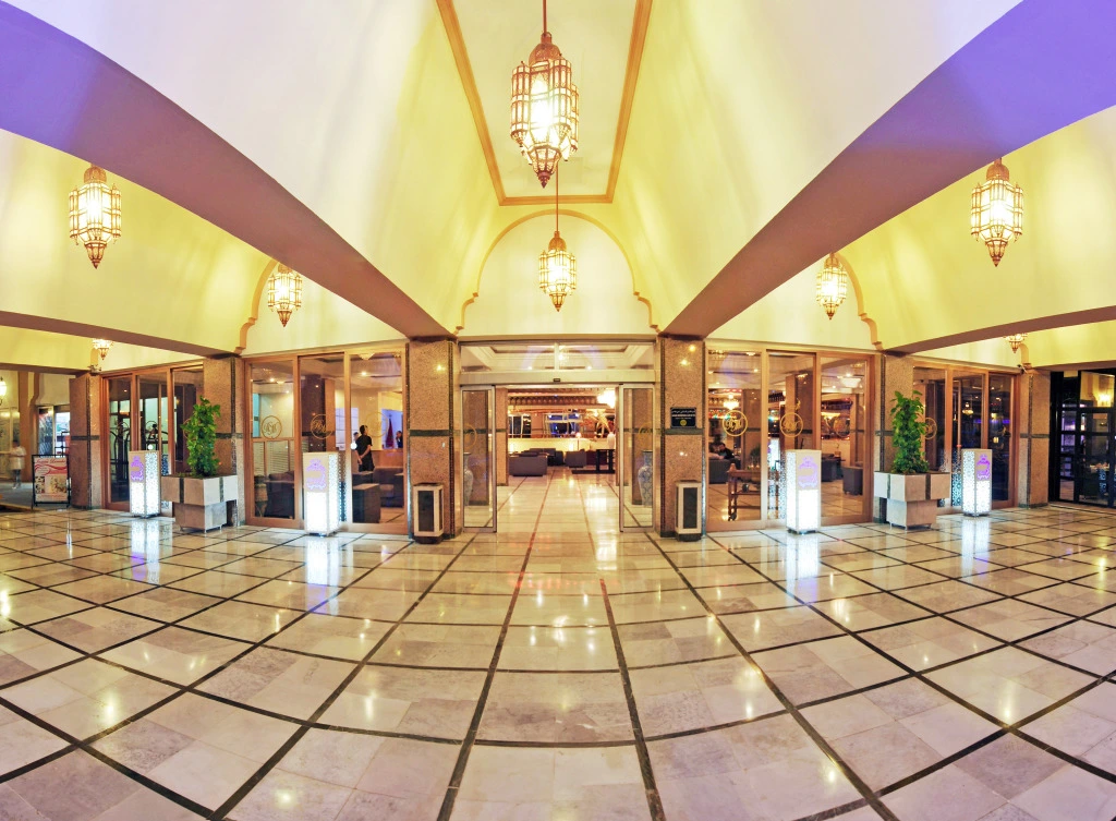 royal_mirage_1
