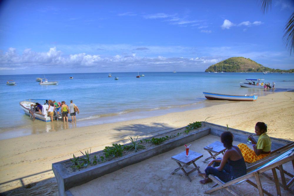 Sarimanok, Spiaggia