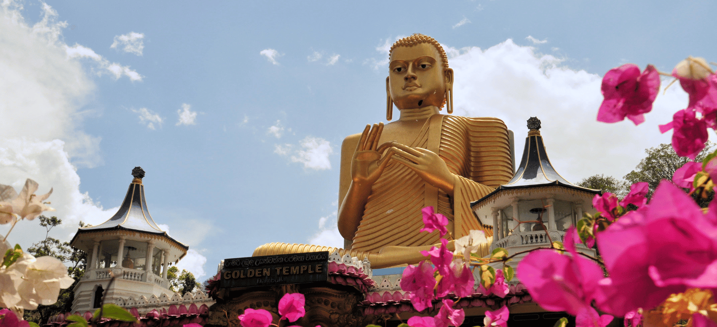 sri_lanka_dambulla_golden_temple_