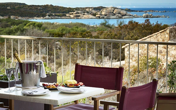 suite-erica-executive-vista-mare-santa-teresa-gallura-01