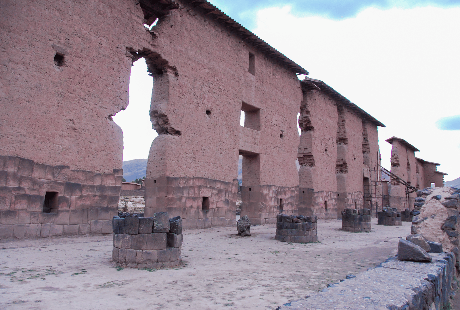 Tempio_di_Raqchi_puno