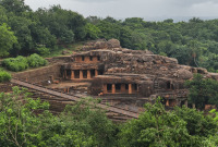 india_khandagiri_cave