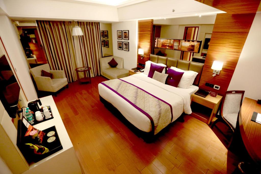 Varanasi_hotel_madin_room