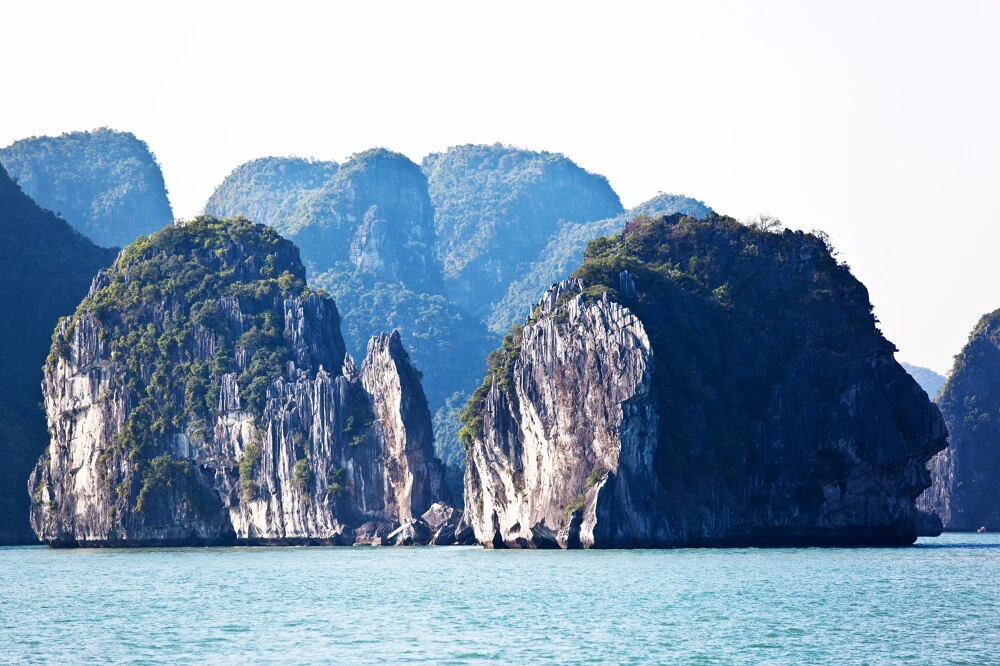 Vietnam_HalongBay