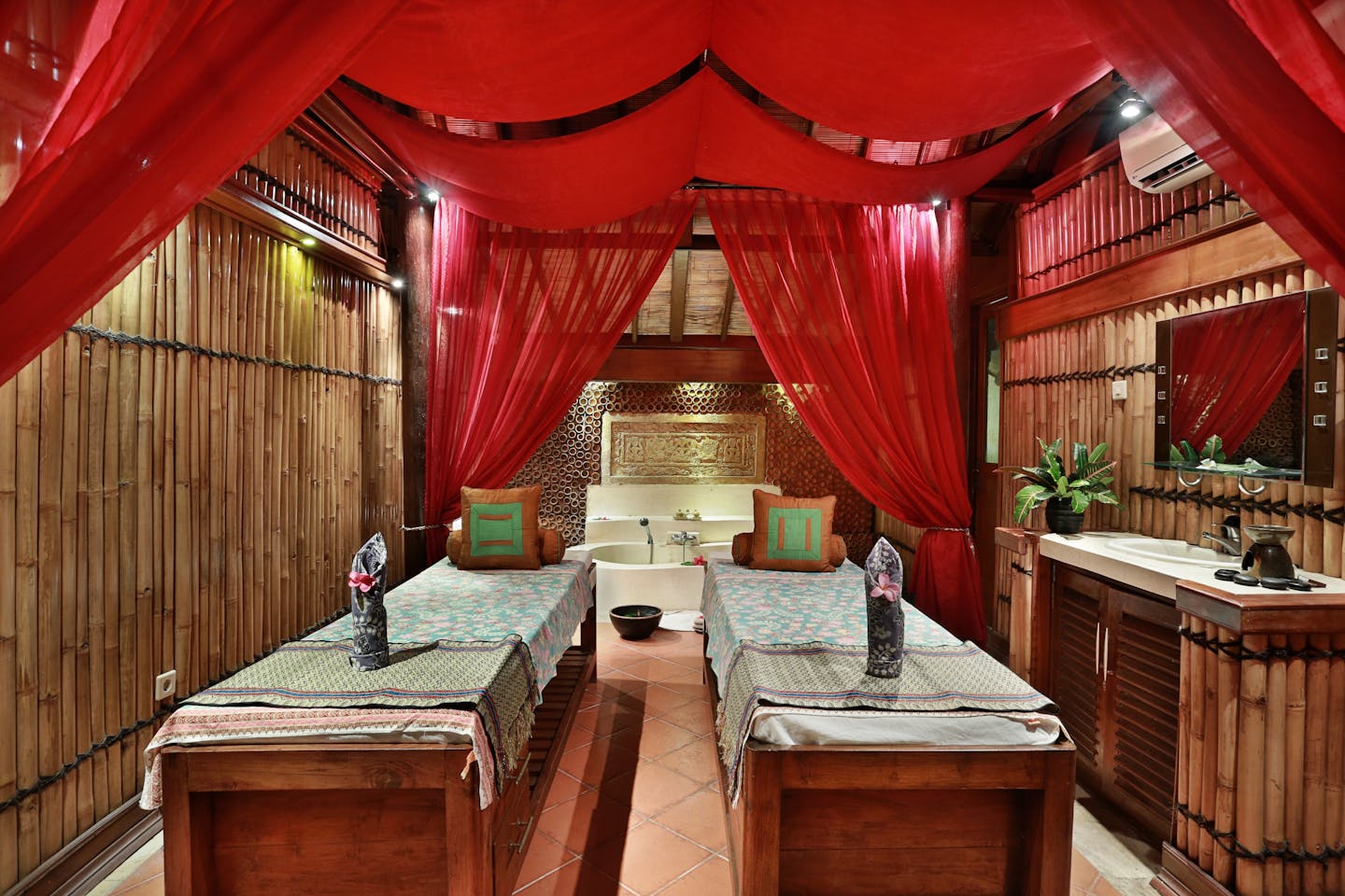 Vila_Ombak_spa