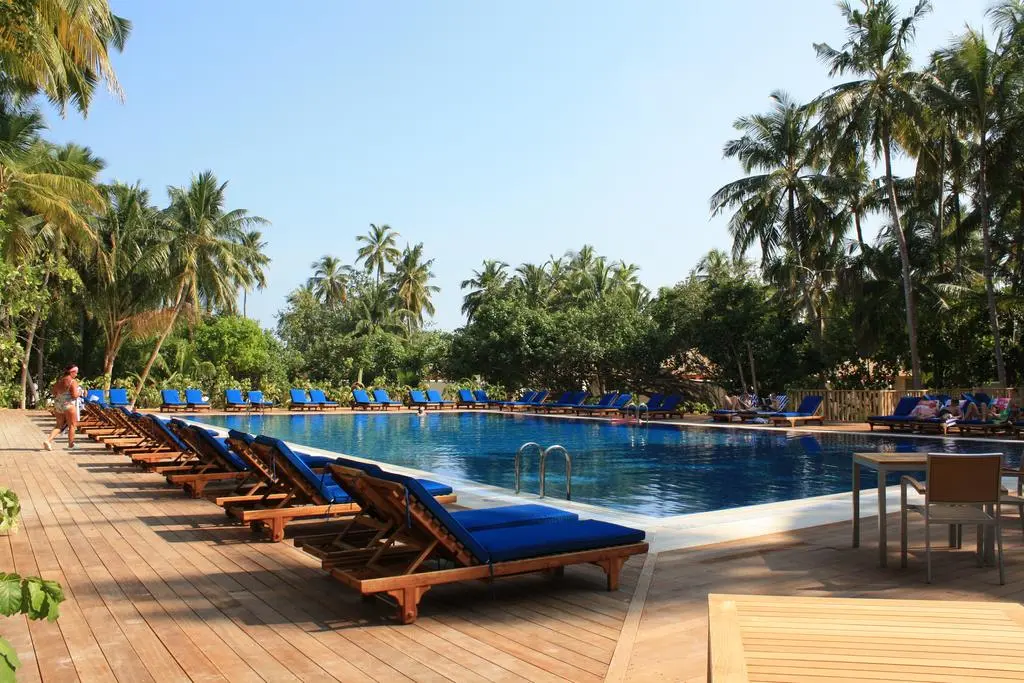 Vilamendhoo Island Resort, piscina