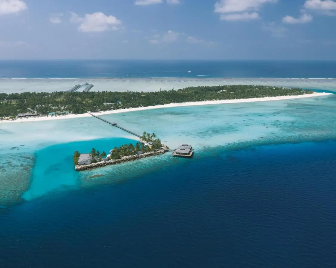 Villa_Park_Sun_Island_Resort_1